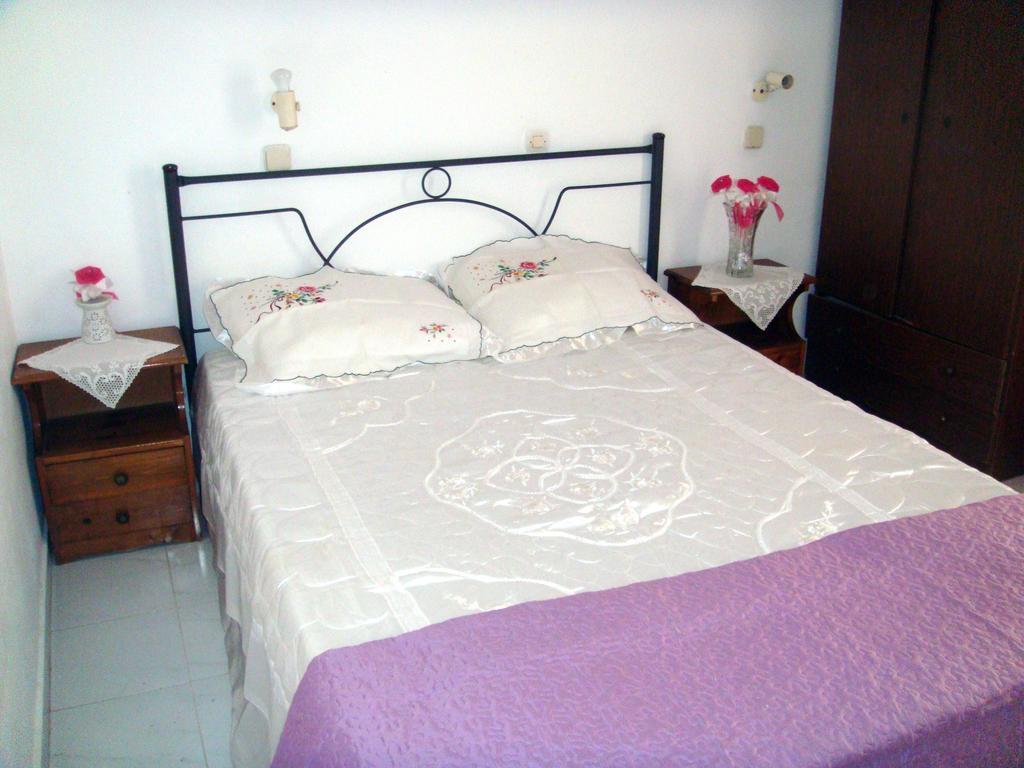 Merryland Studios & Apartments Kremastí Zimmer foto